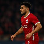 Gaston Ávila in actie tijdens een wedstrijd voor Antwerp