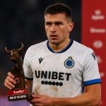 Christos Tzolis in actie voor Club Brugge tijdens een wedstrijd