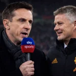 Gary Neville met Solskjaer aan de zijlijn