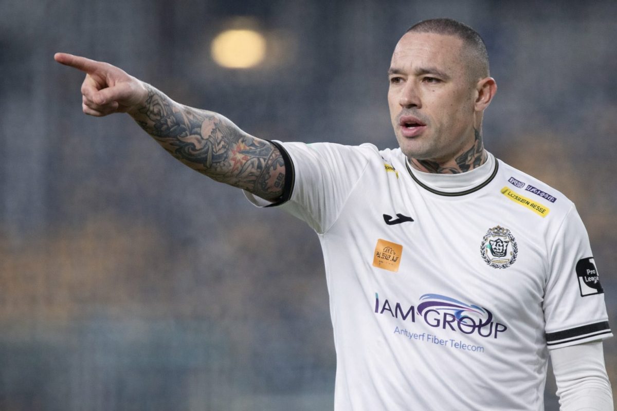 Radja Nainggolan bij Lokeren