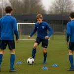 Sfeerbeeld aan de jeugdacademie van KRC Genk tijdens een trainingsmoment