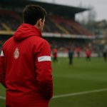 Sfeerbeeld rond Standard Luik met spelers op het veld zonder herkenbare gezichten
