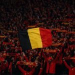Rode Duivels supporters creëren sfeer in een vol stadion