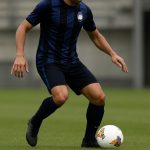 Ademola Lookman in actie in Atalanta-tenue tijdens een wedstrijd