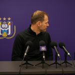 Olivier Renard in een Anderlecht-context tijdens een persmoment