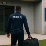 Ciro Immobile in een transfercontext in Parijs, met focus op de laatste stappen richting voorstelling bij Paris FC.