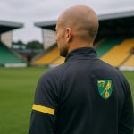 Philippe Clement als coach van Norwich City langs de zijlijn