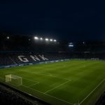 Avondzicht op het stadion van KRC Genk tijdens een wedstrijd