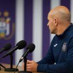 Besnik Hasi blikt vooruit op Standard- Anderlecht onder druk