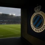 Stadiontunnel van Club Brugge met zicht op het veld