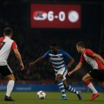 Sfeervol wedstrijdbeeld zonder herkenbare gezichten bij AZ tegen Ajax in Alkmaar