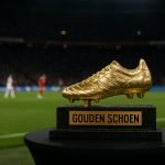 Gouden Schoen trofee in een stadionomgeving
