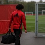 Joshua Zirkzee in een trainingscontext bij Manchester United, zonder herkenbare gezichten