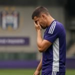 Luis Vázquez in Anderlecht-trainingscontext, met focus op transfergesprekken