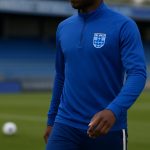 Dylan Mbayo van PEC Zwolle tijdens een trainingsmoment, in de context van zijn verhuur aan Stade Lavallois.