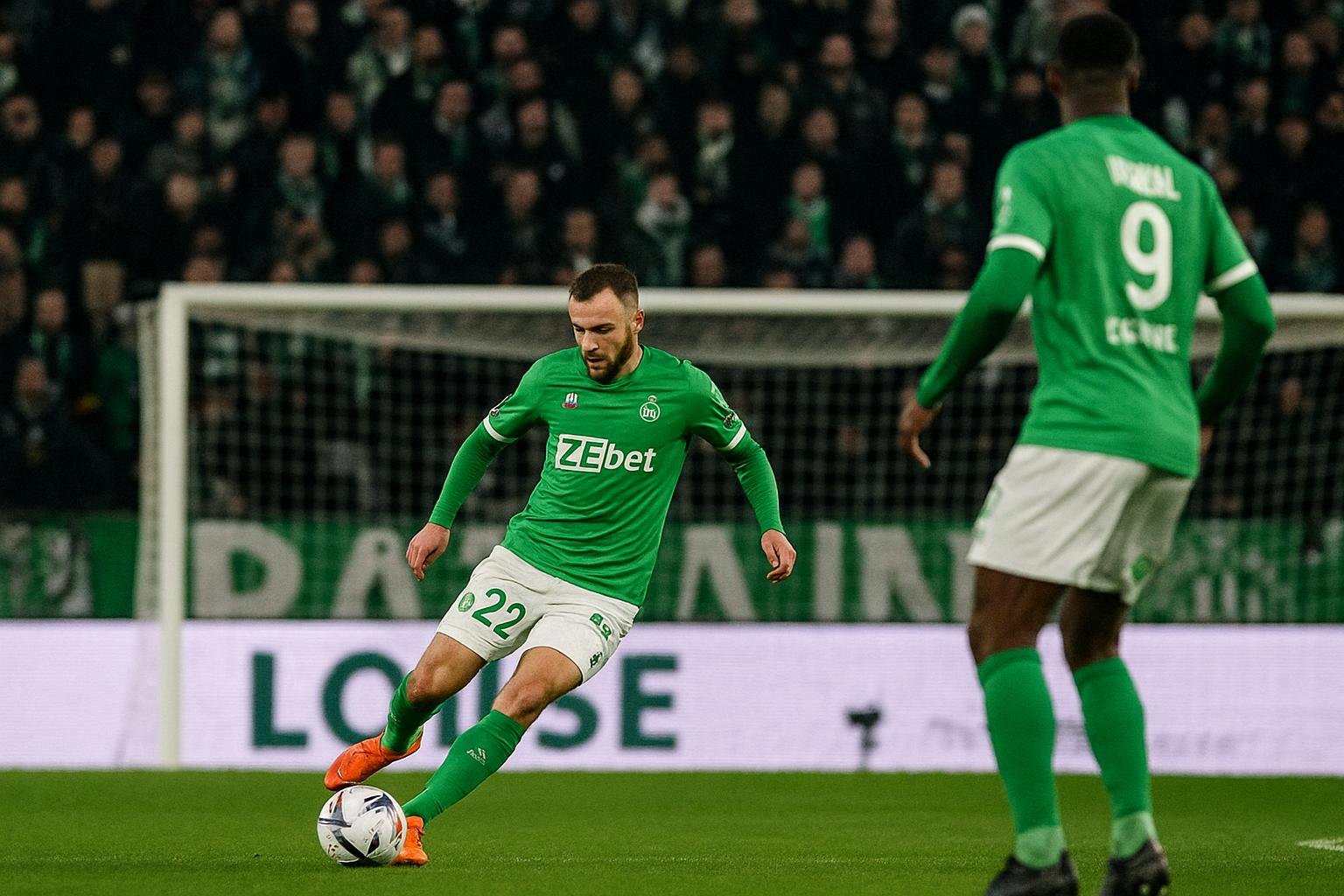 Saint-Étienne in actie tijdens een wedstrijd in Ligue 2
