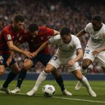 Actiebeeld uit Osasuna-Real Madrid in Pamplona, met duel in het strafschopgebied