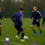 Spelers van RSC Anderlecht op training in het Lotto Park, gezien vanop afstand