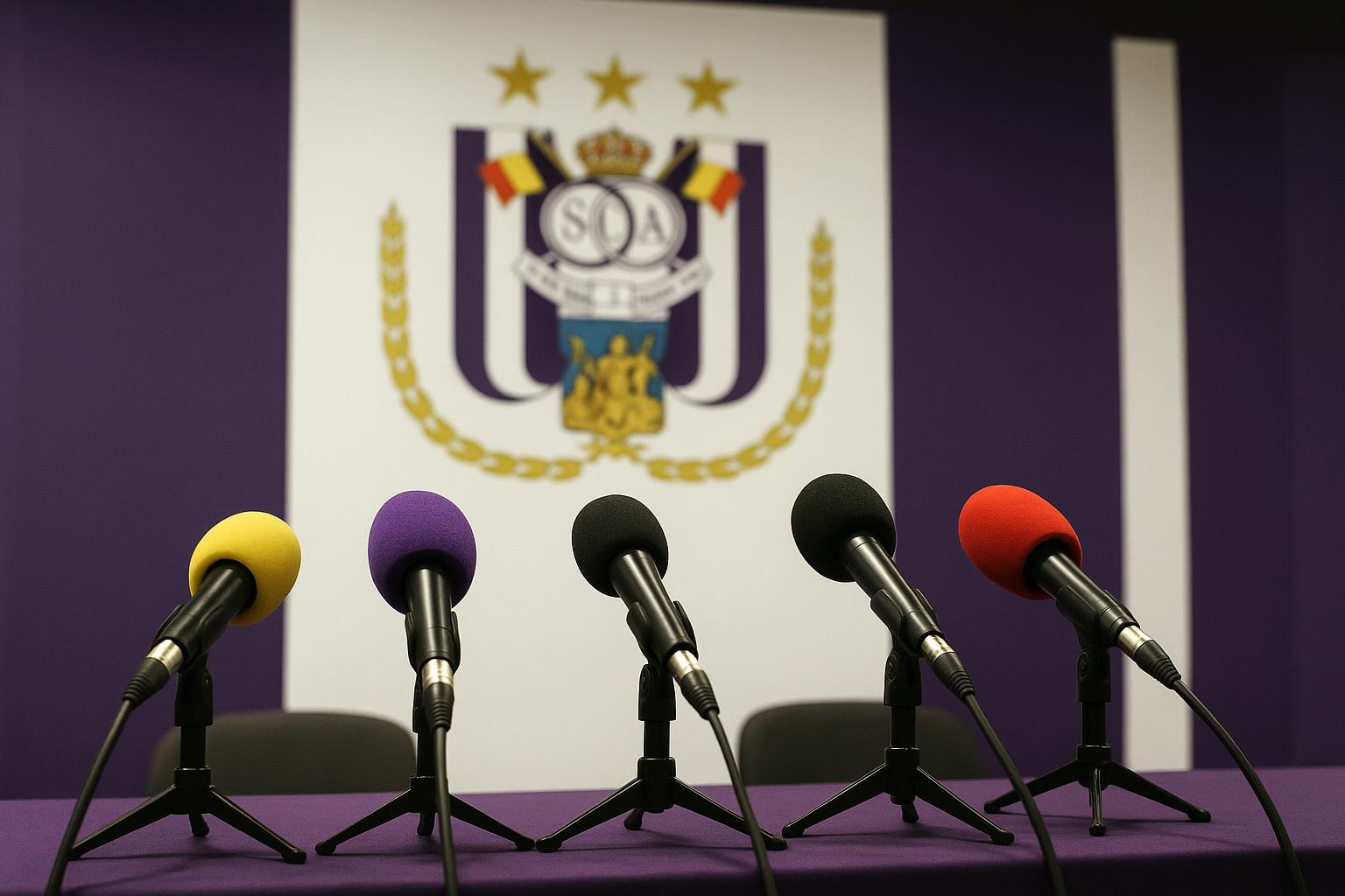 Sfeerbeeld bij RSC Anderlecht tijdens de zoektocht naar een nieuwe hoofdcoach