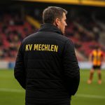 Fred Vanderbiest langs de zijlijn bij KV Mechelen