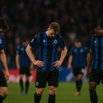 Spelers van Club Brugge balen na de wedstrijd in het Metropolitano tegen Atlético Madrid