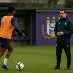 Sfeermoment rond RSC Anderlecht terwijl de club een transferdossier opvolgt