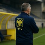 Wouter Vrancken tijdens een wedstrijd van STVV langs de zijlijn