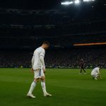 Sfeerbeeld rond Real Madrid in het stadion zonder herkenbare gezichten