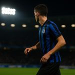 Andreas Schjelderup in actie bij SL Benfica tijdens een wedstrijd