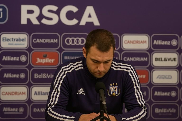 Pär Zetterberg in Anderlecht-context met stadion op de achtergrond