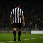 Wilfred Ndidi in actie in Besiktas-tenue tijdens een wedstrijd