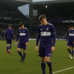 Teleurgestelde spelers van RSC Anderlecht na de 0-1 tegen Antwerp FC in de Croky Cup in Lotto Park