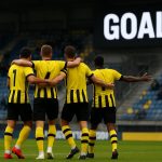 STVV-spelers vieren een doelpunt tijdens Westerlo-STVV in ’t Kuipje