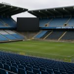 Zicht op de tribunes en het interieur van het Jan Breydelstadion, klaar voor een gezamenlijke kijkavond van Club Brugge.