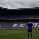 Sfeerbeeld in en rond het stadion van RSC Anderlecht tijdens een periode van onrust.