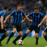 Spelers van Club Brugge in duel tijdens een competitiewedstrijd