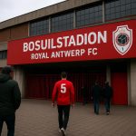 Sfeerbeeld aan het Bosuilstadion van Royal Antwerp FC