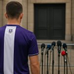 Herman Van Holsbeeck in rechtbankcontext rond het dossier van de overname van RSC Anderlecht