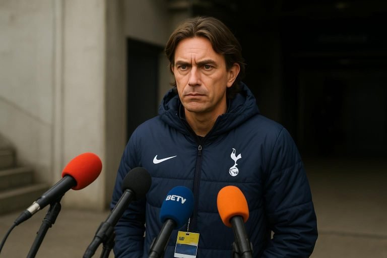 Sfeerbeeld rond Tottenham Hotspur na het ontslag van Thomas Frank