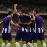 Spelers van Anderlecht vieren na een doelpunt tijdens een wedstrijd