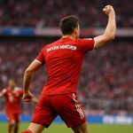 Harry Kane en Vincent Kompany bij Bayern München in een moment van overleg langs de zijlijn