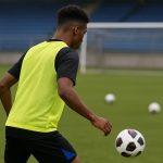 Jesse Bisiwu van Club NXT in Club Brugge-context op het trainingsveld
