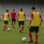Sfeerbeeld van een jeugdinterlandcontext met Portugal U21 in training