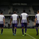 Spelers van RSC Anderlecht stappen teleurgesteld van het veld in het Lotto Park na de match tegen Cercle Brugge.