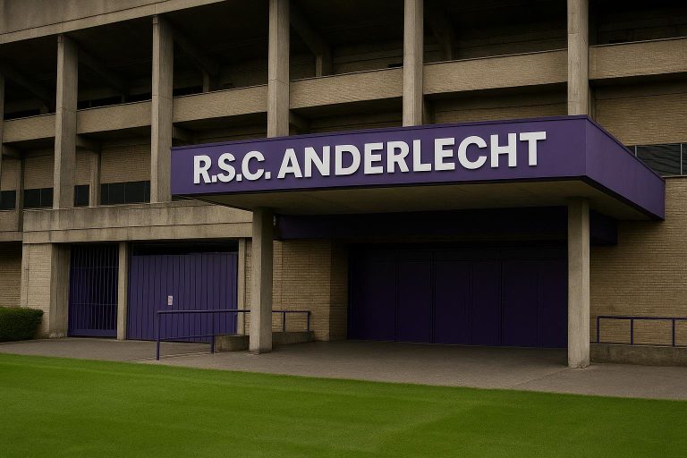 Stadionomgeving van RSC Anderlecht in afwachting van een nieuwe technisch directeur