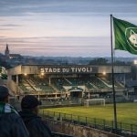 Sfeerbeeld van het Stade du Tivoli in La Louvière