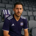 Eden Hazard in een stadionomgeving tijdens een bezoek aan een wedstrijd in België