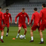 Training van Standard in de ochtend met spelers op het veld