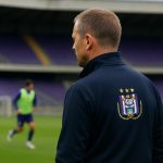 Silvio Proto in Anderlecht-context tijdens een stafmoment