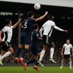 Duel tussen Fulham en Tottenham tijdens een Premier League-wedstrijd in Londen